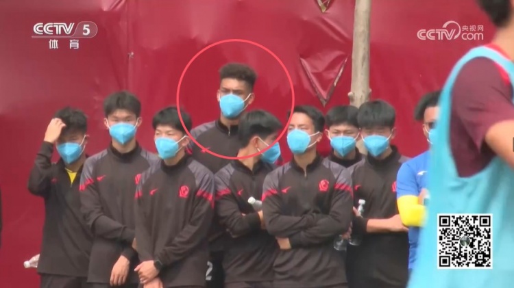  無緣U17國足名單，張洪福隨恒大足校觀摩國少隊(duì)訓(xùn)練