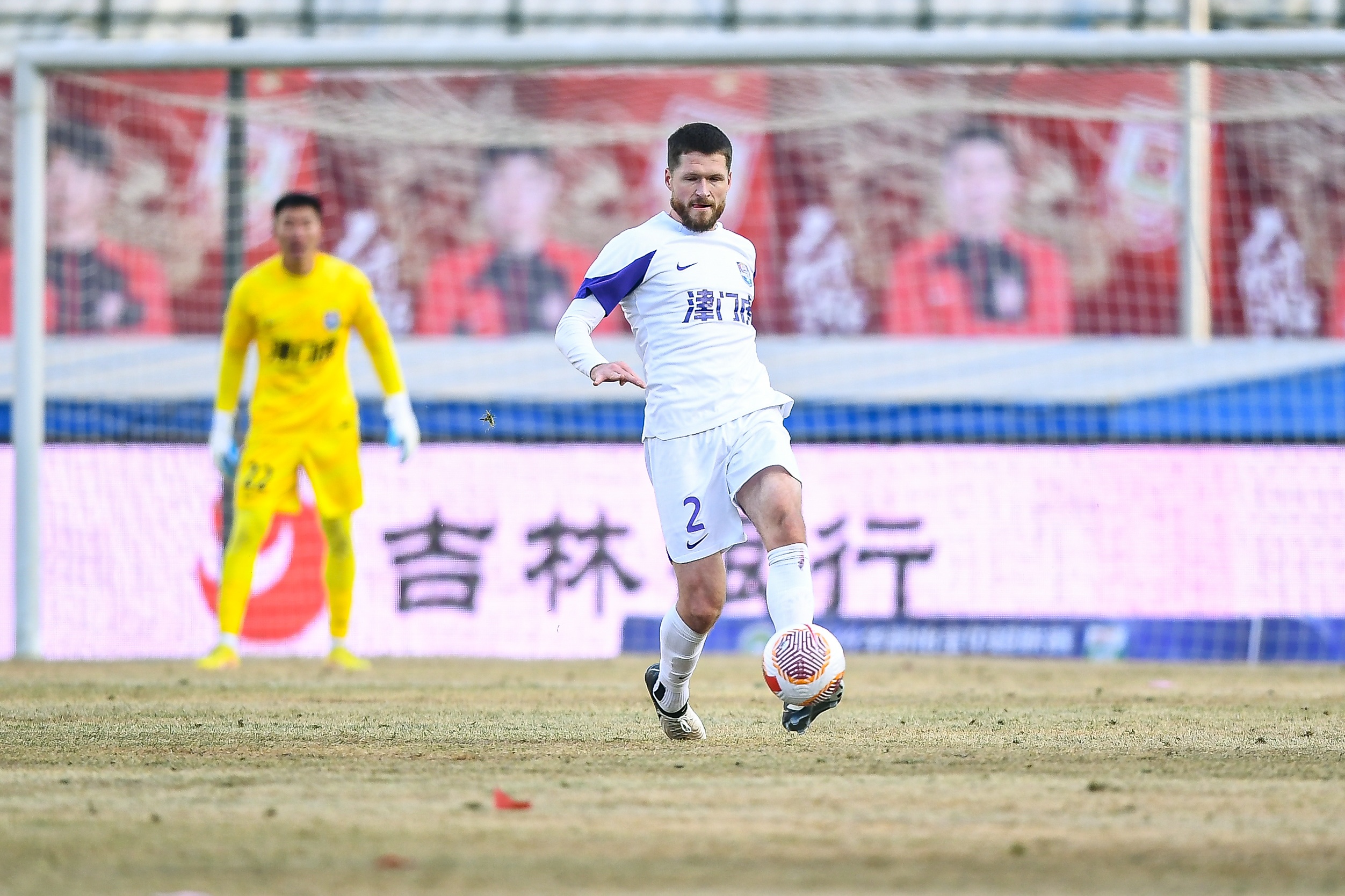  津門虎舊將亞冠對(duì)決格蘭特勝出，津媒：他離開津門虎因存?zhèn)‰[患