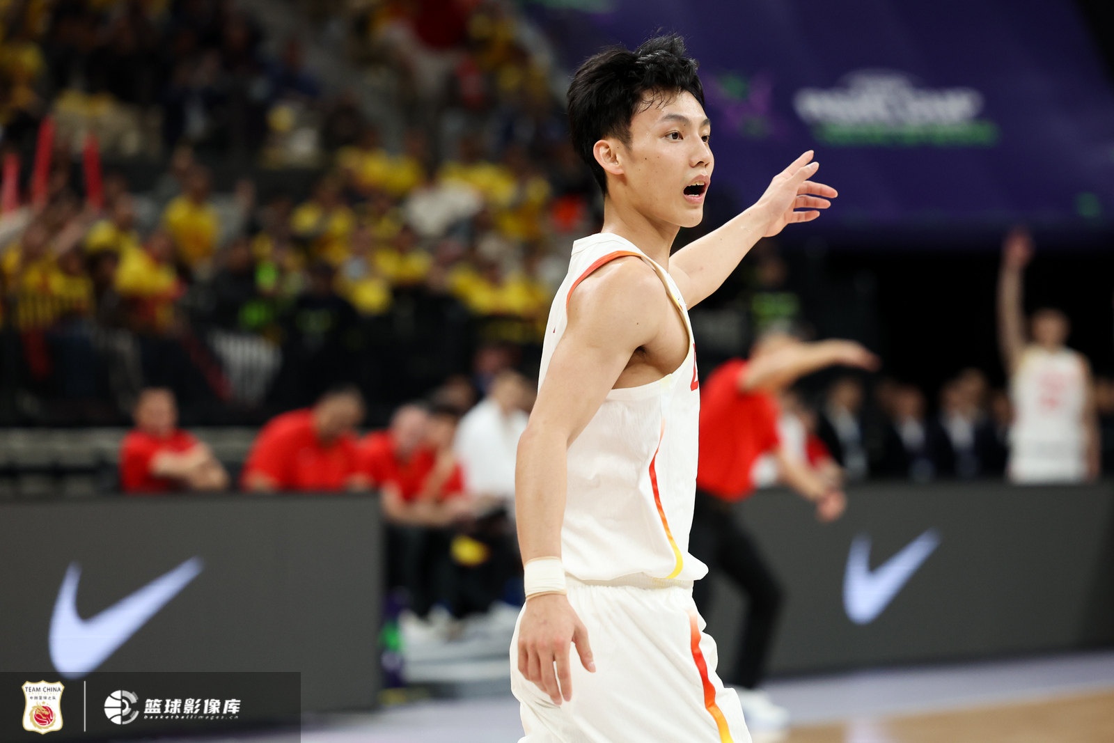  首發(fā)出戰(zhàn)不在狀態(tài)！徐杰全場3中0沒得分 拿到3板1助2斷另2失誤